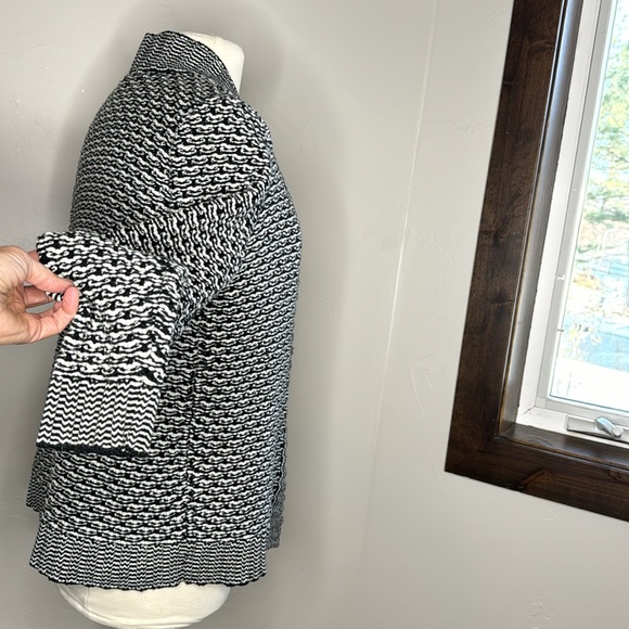 Talbots Chunky Knit Cardigan Open front Size Medium - Picture 7 of 9